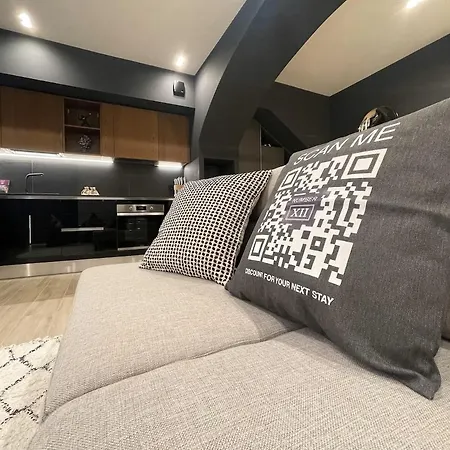Azulis Terme 1 - Luxury Renovated In Center With Garden * Olbia
